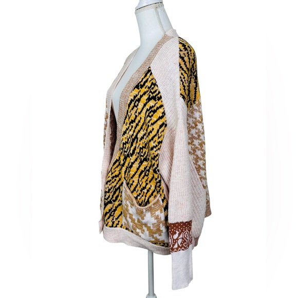 Pilcro by Anthropologie Mash-Up Tiger Cardigan Sweater Size XLarge - Picture 10 of 14
